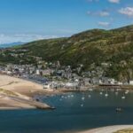 The incredible UK seaside town where ‘mountains meet the sea’